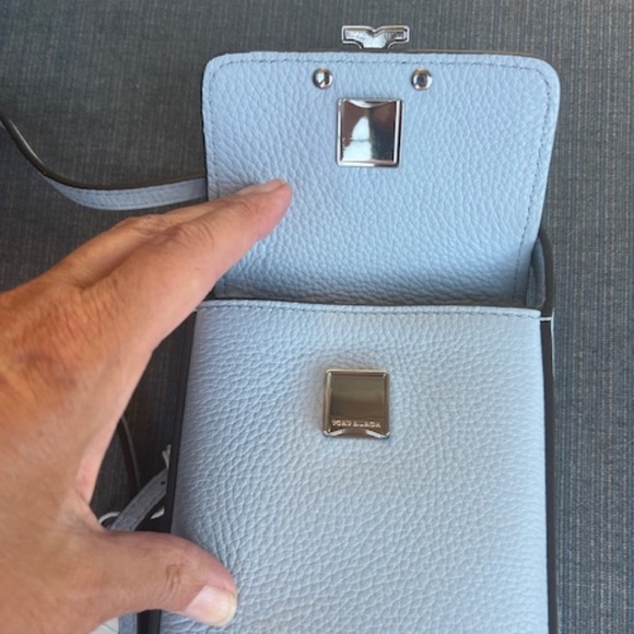 Tory Burch Britten Phone Crossbody in Blue Mist - NEW w/tags - Picture 4 of 5